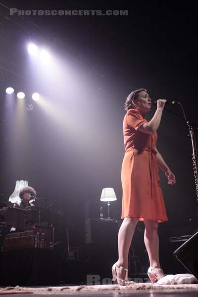 EMILIANA TORRINI - 2009-01-30 - PARIS - Le Bataclan - 